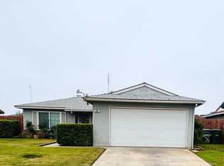 808 Ashlan Way, Madera, CA 93638