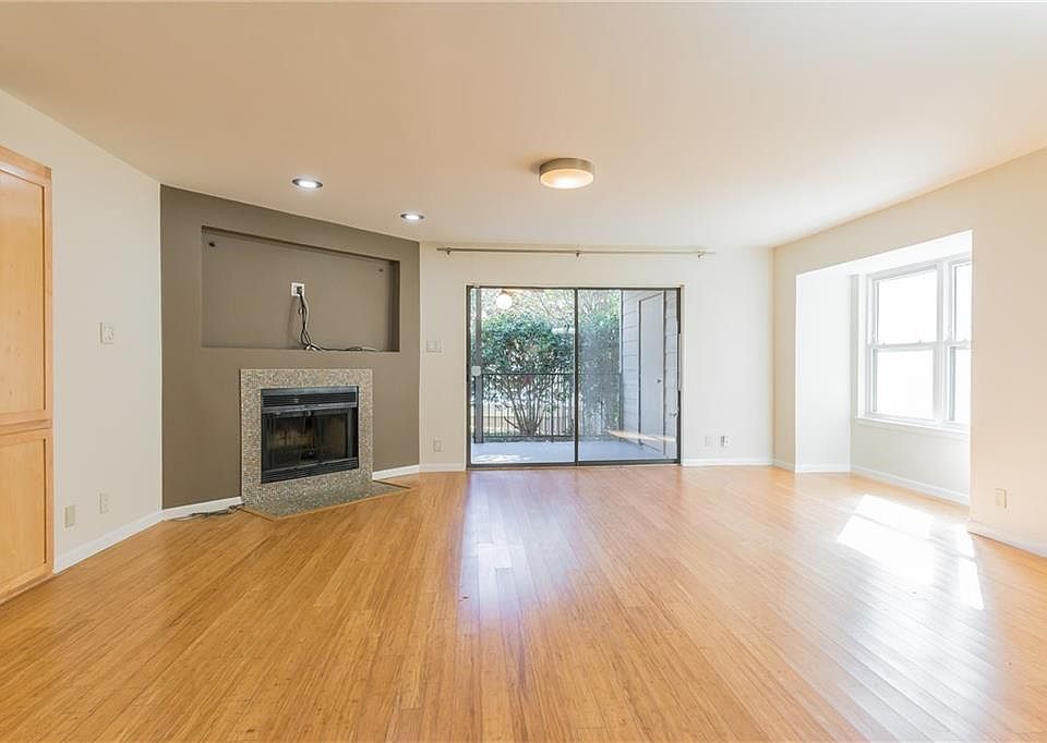 1st image of 1135 Barton Hills Dr APT 114