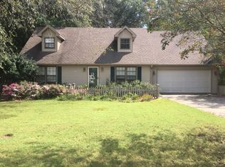 134 E Oak Hill Dr, Florence, AL 35633