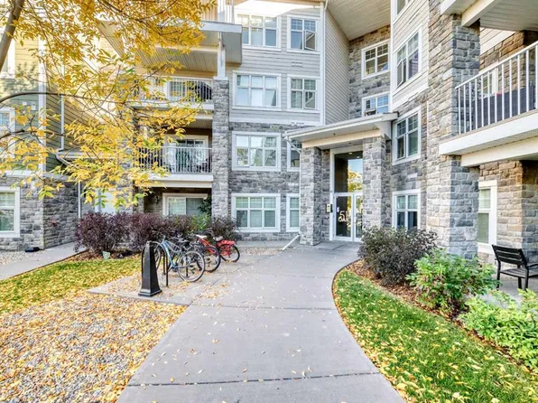 11 NW Mahogany Row SE #2103, Calgary, AB T3M 2L6