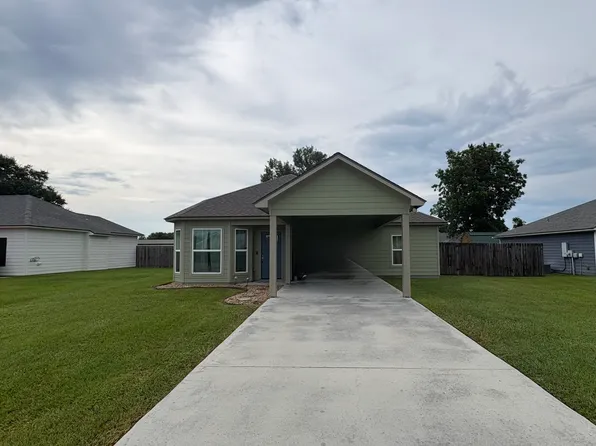 1039 Lillian Michel Dr, Breaux Bridge, LA 70517