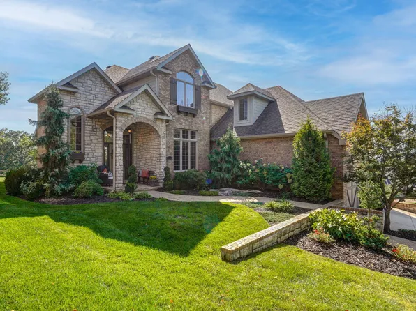 6190 S Parkhaven Lane, Springfield, MO 65810