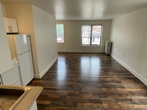 3rd image of 3639 Indian Queen Ln Floor 3