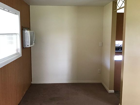 3rd image of 1503 W Le Compte Dr