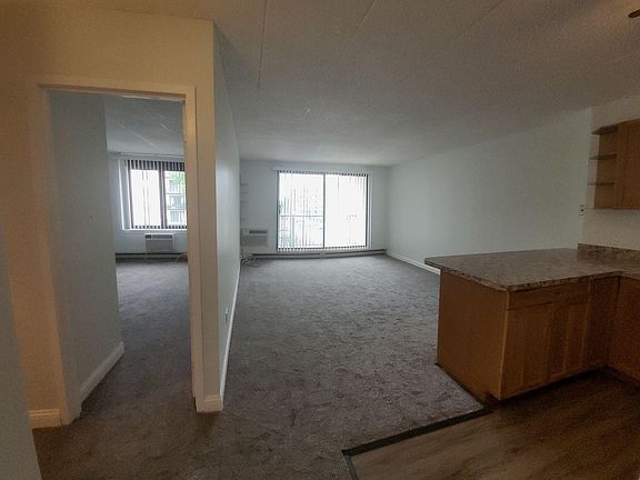 4th image of 9098 Terrace Dr #3H
