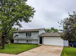 1484 S Helena Cir, Aurora, CO 80017