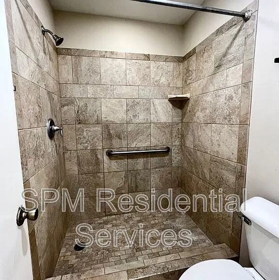724 Azalea Dr #447 — Photo 13