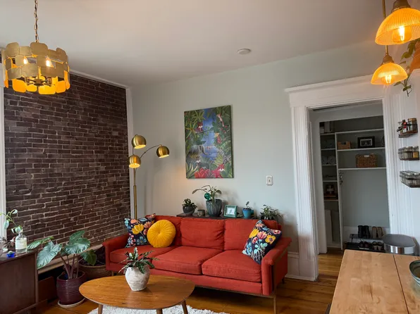 167 Danforth St APT 3, Portland, ME 04102