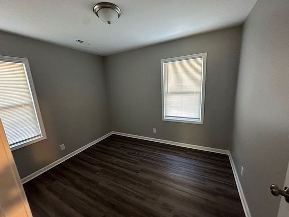 4th image of 9925 Donerail Way