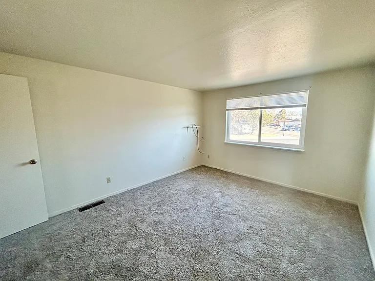 1476 Hussman Ave #A — Photo 8
