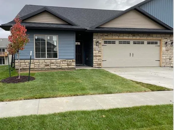 408 Elizabeth Ln, Tiffin, IA 52340