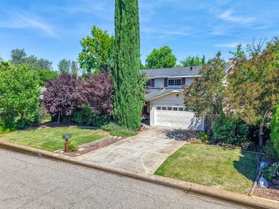 596 Estate St, Redding, CA, 96002