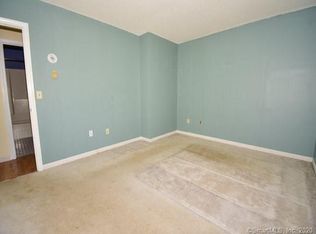 42 Eastview St, Bristol, CT 06010