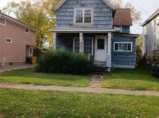 973 Buffalo St, Conneaut, OH 44030