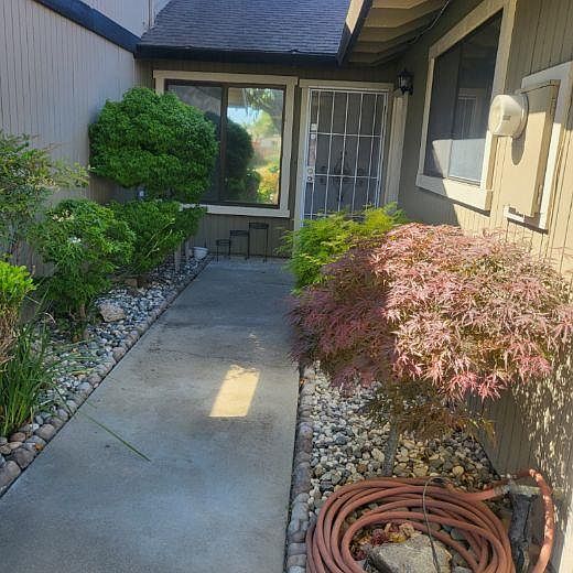 1st image of 841 Nash Rd