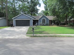 732 Lupine Ln, Tallahassee, FL 32308