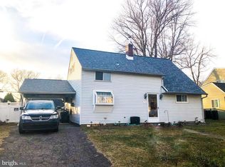 31 Nectar Ln, Levittown, PA 19054