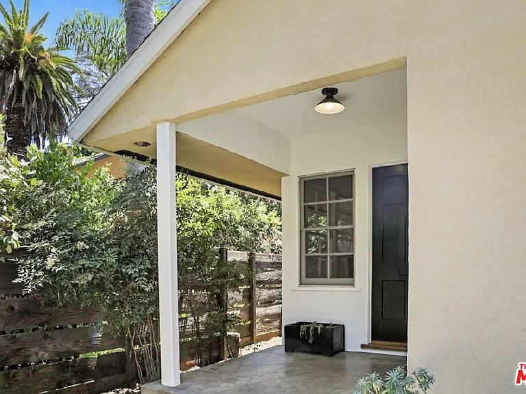4085 Van Buren Pl — Photo 4