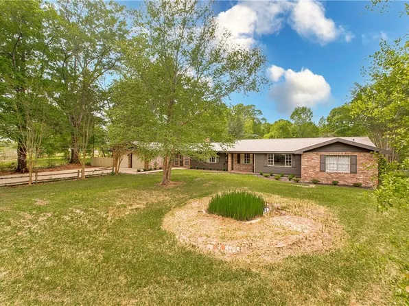 1407 Neches St, Bogalusa, LA 70427