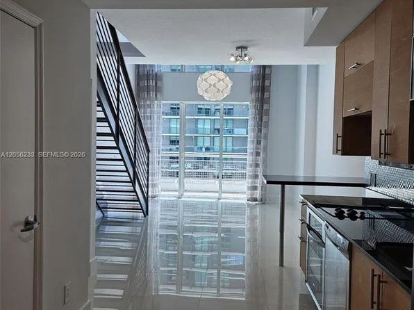 60 SW 13th St, Miami, FL