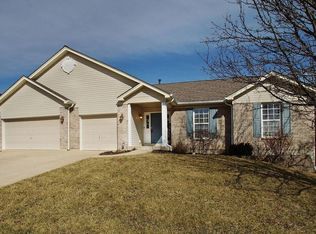 2305 Bear Fountain Run, Wentzville, MO 63385