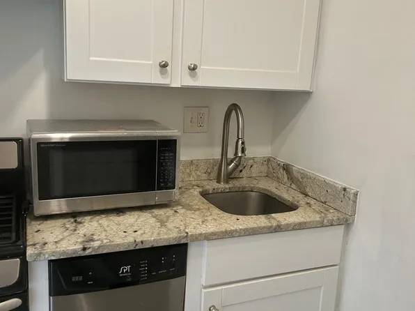 1111 Arlington Blvd APT 929, Arlington, VA 22209