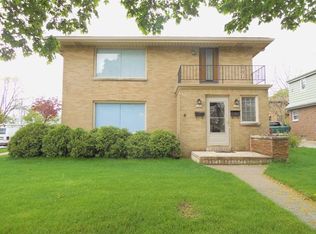 3201 W Verona Ct, Milwaukee, WI 53215