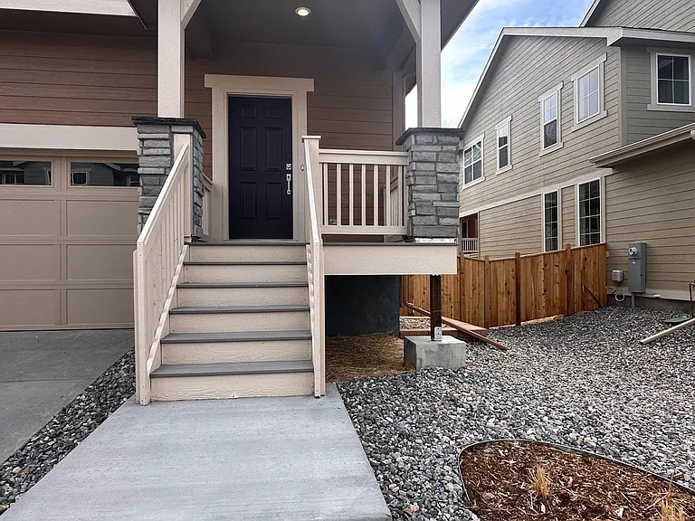 9011 Winding Glen Ln — Photo 31