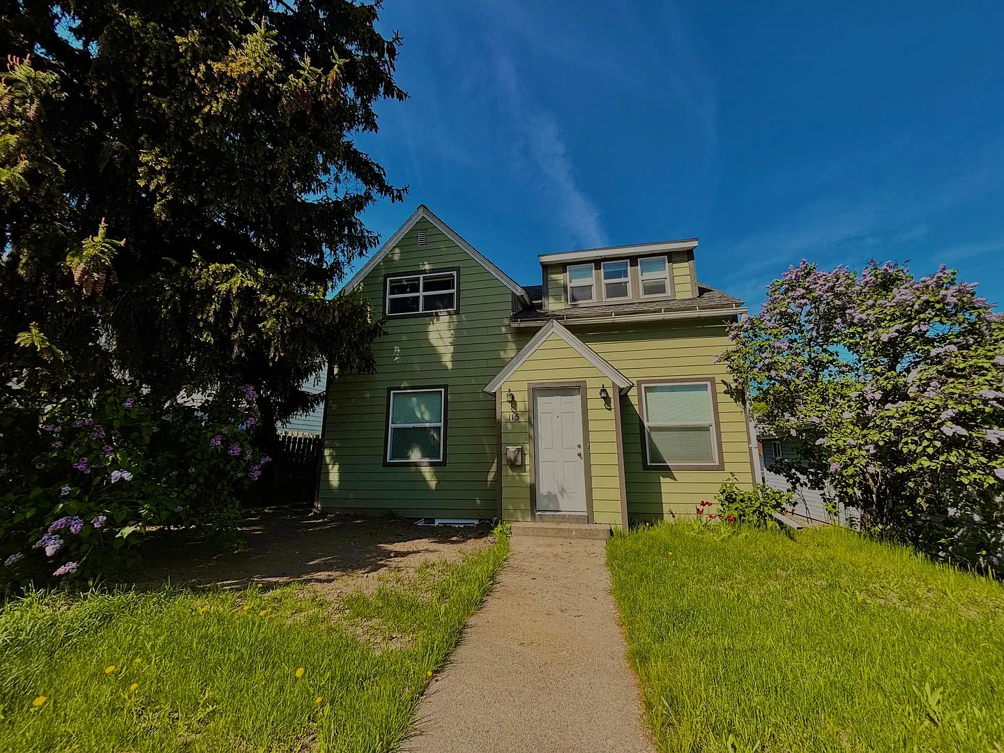 113 N Jackson — Photo 1