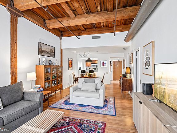 3rd image of 301 Race St APT 409