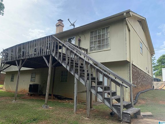 5th image of 2416 Cove Cir NE