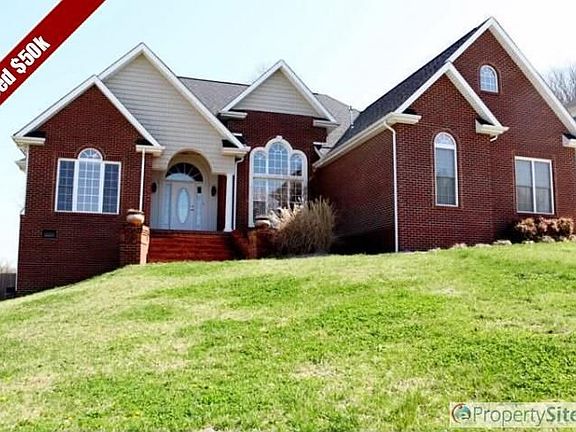 2nd image of 2030 Cascade Falls Ln