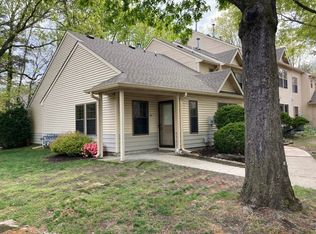 40 Snapdragon Ct, Jackson, NJ 08527