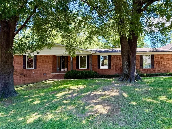 316 Marzee Ann Dr, Jonesboro, AR 72405