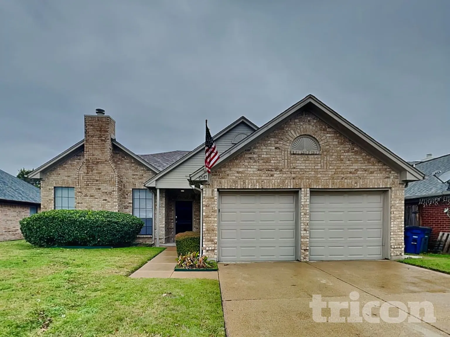 6747 Mountain Cedar Lane Dallas TX — Photo 2