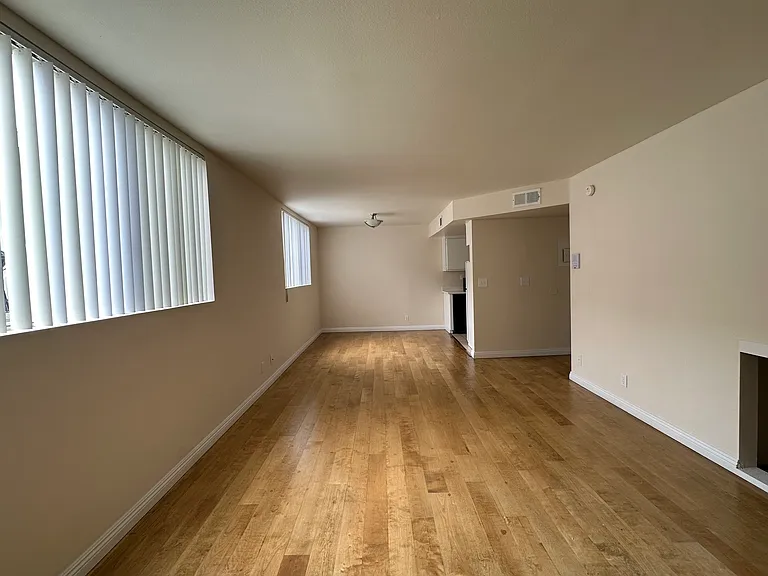 3125 S Canfield Ave #107 — Photo 2