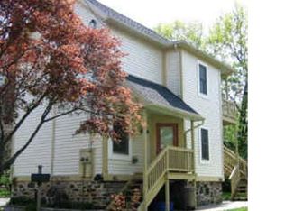 19 Berrian Pl #B, Greenwich, CT 06830