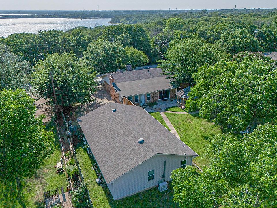 1st image of 120 Wild Oak Ln