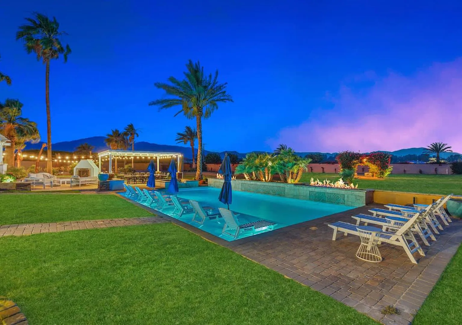 Luxury Ranch Estate: Pool, Spa & Sunset Views — Photo 1
