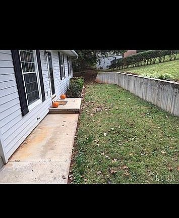 4th image of 104 Chris Ln