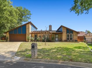 1001 Sean Ct, Hurst, TX 76053