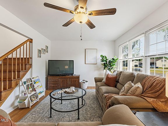 3rd image of 1136 Butler Street