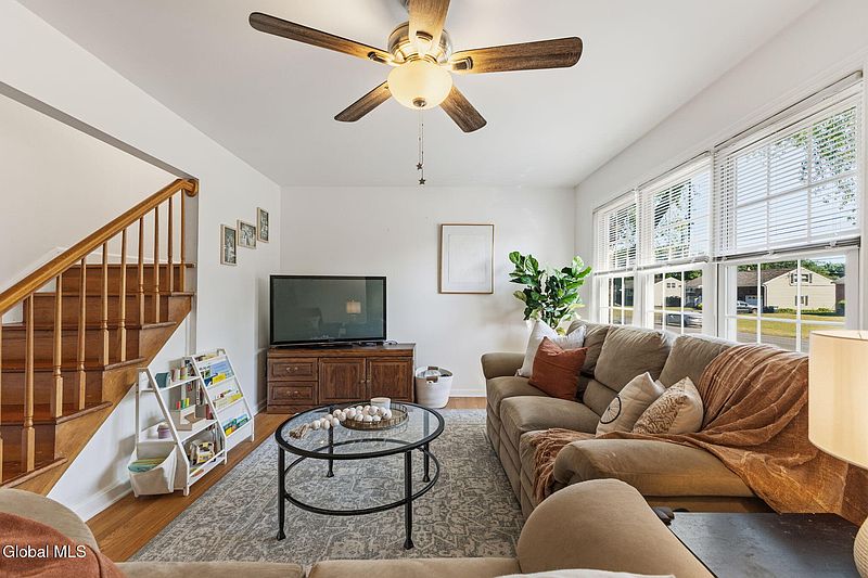 3rd image of 1136 Butler Street
