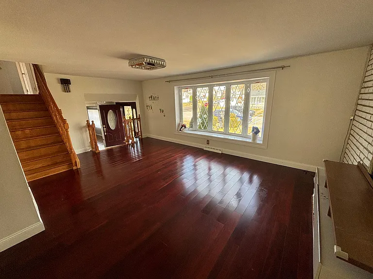 800 Larkspur St — Photo 5
