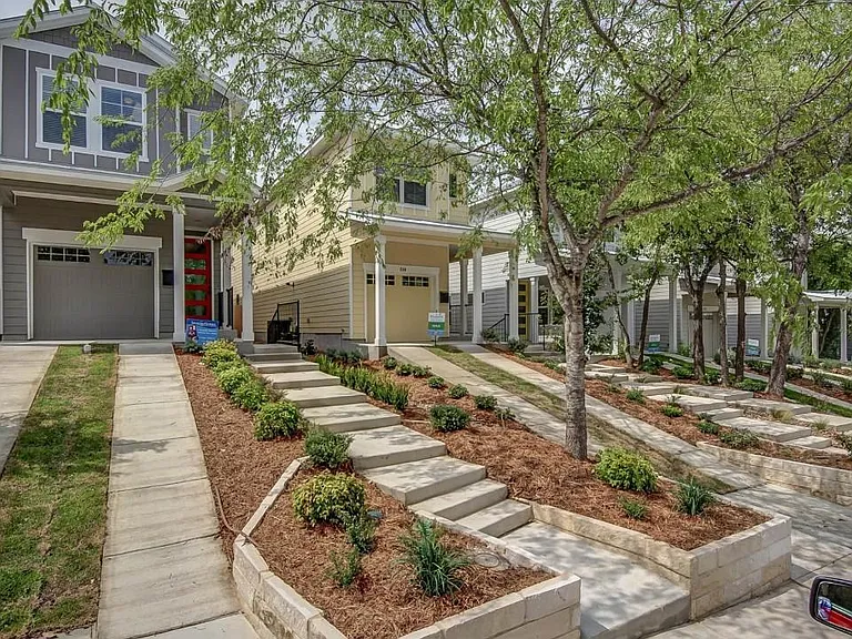 232 Claremont Ave — Photo 3