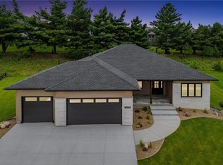 3659 McLain Way, Hiawatha, IA 52233