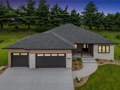 3659 McLain Way, Hiawatha, IA, 52233