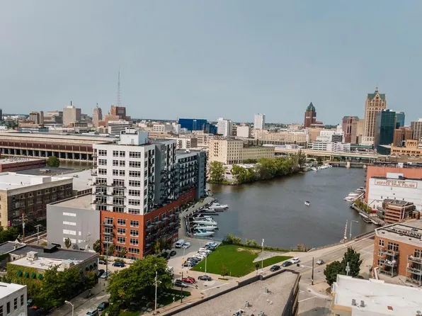 106 West seeboth STREET #510, Milwaukee, WI 53204