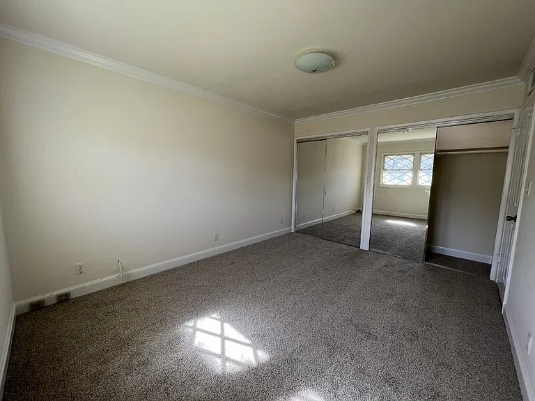 25 El Camino Dr — Photo 7