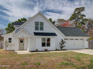508 Hazelwood Dr, Holly Ridge, NC 28445